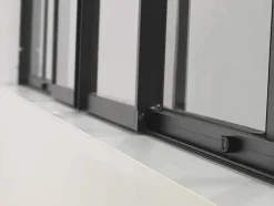 Vente-unique Glazen Binnenraam-Schuifraam Van Gepoedercoat Zwart Aluminium 180 X 105 Cm - Ravena