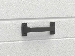 Somfy Garagedeur-Sectionale Garagedeur Met Glad Effect Met Centrale Witte Loopdeur En Motor - Lavega